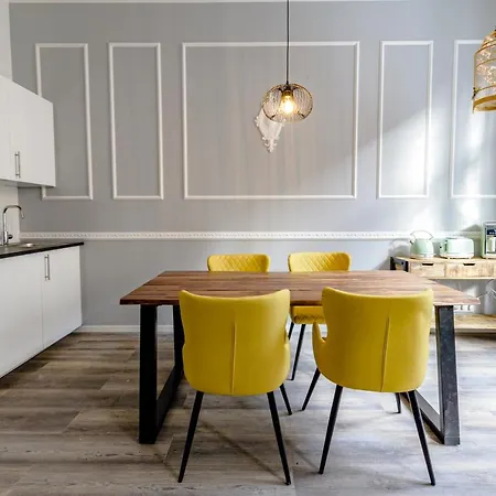 アパート Downtown Bilk *