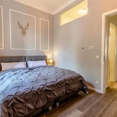 アパート Downtown Bilk デュッセルドルフ